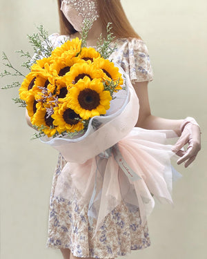 Open image in slideshow, Sunflower Queen

