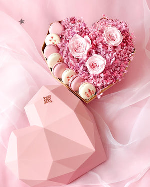 Open image in slideshow, Blossoms Love Box
